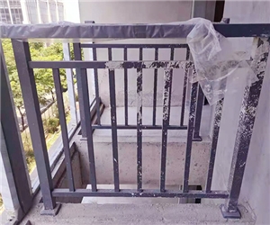 陽臺護欄 